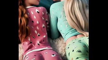 Frozen sisters in pajama magic