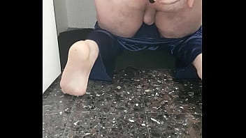 Me Play With A Big Buttplug thumbnail