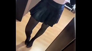 Good morning what do you think of my outfit •if you want to see more go to of #leatherskirt #leatherboots #