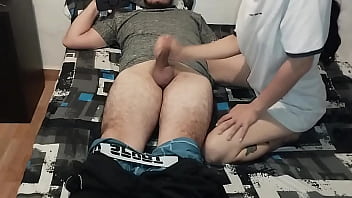 Tragate toda mi leche hermanastra que te dare lo que me pidas