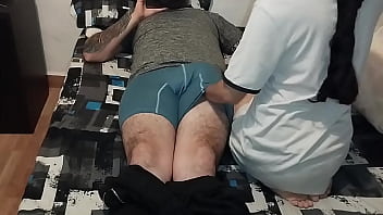 Tragate toda mi leche hermanastra que te dare lo que me pidas