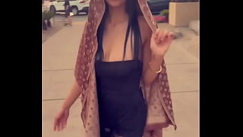 Before i went in the club got and showed my complete ass