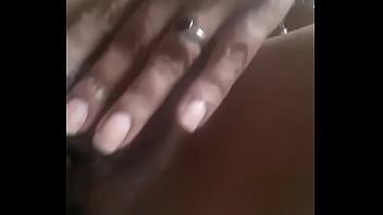 Amanecí con la concha llena de leche