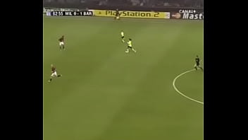Ronaldinho gaúcho bruxo vs milan