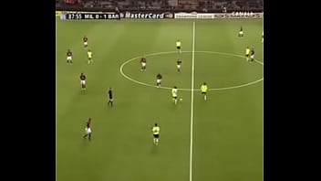 Ronaldinho gaúcho bruxo vs milan