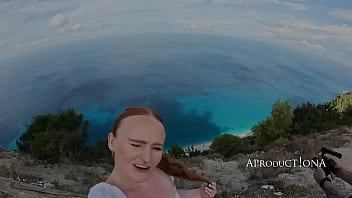 Pixie wetting her self and drink piss on a hike