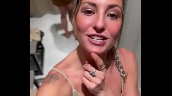 Cet après midi j’ai fait du shopping pour mon prochain shooting et je vous ai