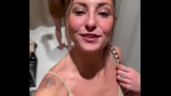 Cet après midi j’ai fait du shopping pour mon prochain shooting et je vous ai