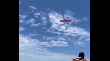 Já pensou encontrar a gente assim na praia lis inha