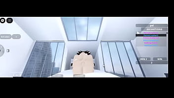 Esta princesa la detonan en su habitación