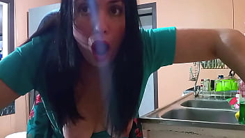 Amateur couple has sex in the kitchen