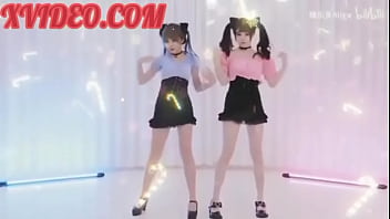 Cosplay bé mèo quyến rũ