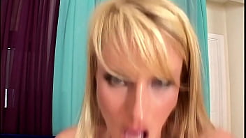 Wonderful blonde girl and slut i take the cum inside my pussy
