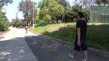 Alexia gets cheated by her boyfriend