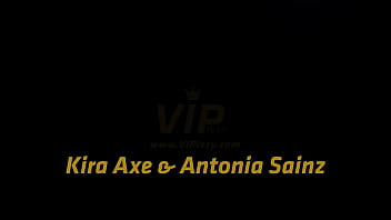 Piss And Play With Antonia Sainz Kira Axe By Vipissy thumbnail