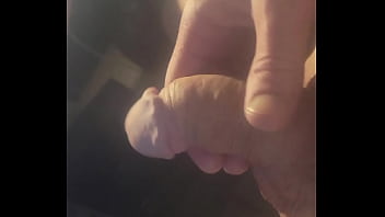 J Adore Etre Porter Des String thumbnail