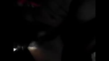 Putita dominicana masturbandose en su alcoba parte 2