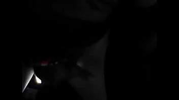 Putita dominicana masturbandose en su alcoba parte 2