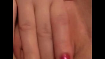 Teen masturbates on cam