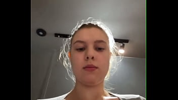 Masturbate and fingering in the loxker room