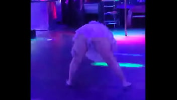 Milf monday is in full swing she's got the looks the moves and the sex appeal that drives me wild ️ Milf monday is in full swing she's got the looks the moves and the sex appeal that drives me wild ️