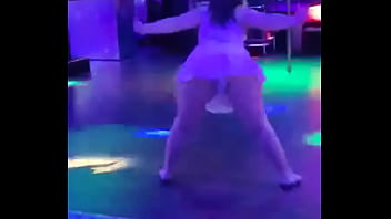Milf Monday Is In Full Swing She's Got The Looks The Moves And The Sex Appeal That Drives Me Wild ️ thumbnail