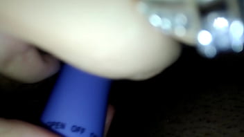 Se masturba mientras cojemos