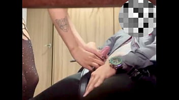 Follando en la oficina