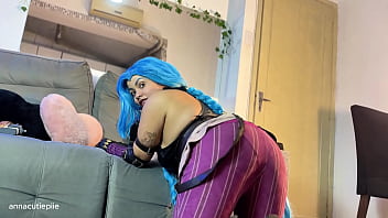 Jinx wants you to smell her farts big ass cosplay