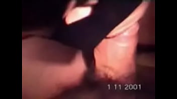 Loira mascarada chupando