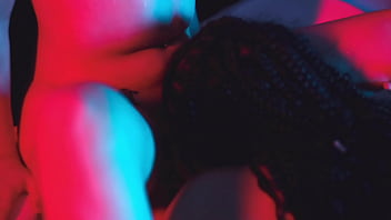 Foot fetish threesome with lesbians in the bathtub