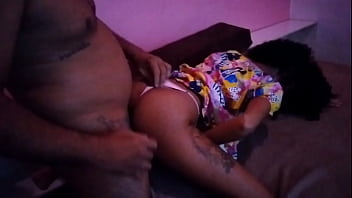 A intenção era so assistindo desenho com minha pequena enteada anal baby teen age play saindo anal