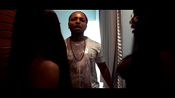 2 gostosa vacilou e caiu na net