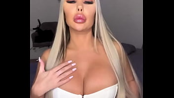 Uk babe teases for daddy