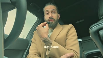 Sexo caliente con una latina milf luego de una crisis de los cuarenta