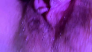 Sexo caliente con una latina milf luego de una crisis de los cuarenta Sexo caliente con una latina milf luego de una crisis de los cuarenta