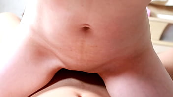 溢れ出る孕み汁ザーメンがもったいない。