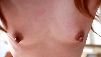 溢れ出る孕み汁ザーメンがもったいない。