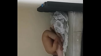 Hijastro se folla bien rico a su madrastra después de llegar de fiesta