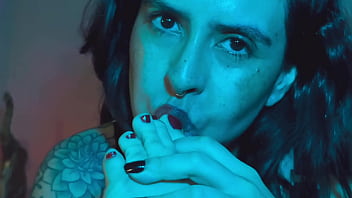 Run your tongue along the curves of my pretty feet