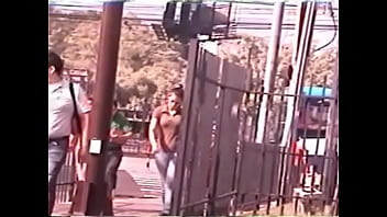 Bellas Chicas Caminando 4 thumbnail