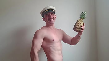 Culinária do capitão o abacaxi do prazer que a coroa gostosona aprovou