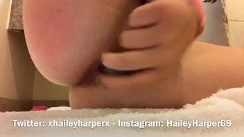 Hailey Harper Anal Masturbation thumbnail
