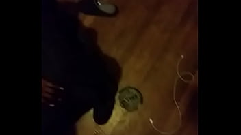 Sucky sucky cumeater