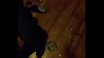 Sucky sucky cumeater