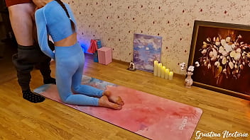 Fucked my yoga addicted girl
