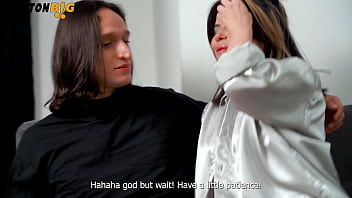 Selena vega prueba una verga gigante por primera vez su boquita me lo deja todo babeado