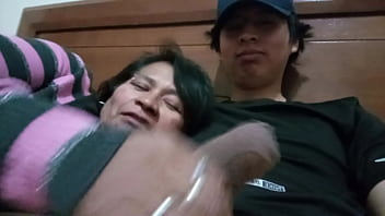 Con mi suegra Con mi suegra