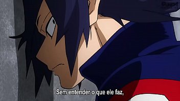 Loirinho marombado fode 18 putinhas