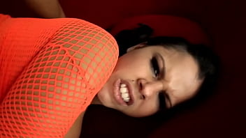 Super sexy latina with big ass ready to fuck t3